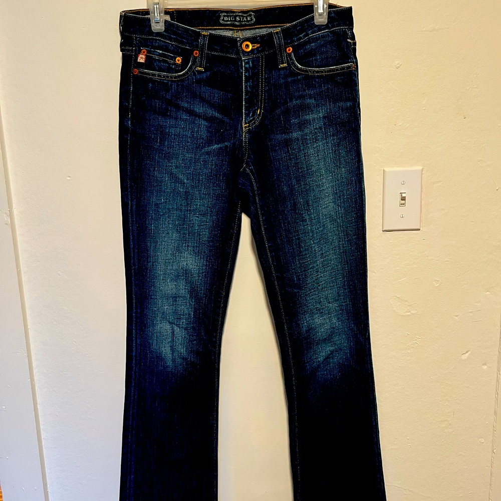 Big Star NWOT 2/26R dark wash Lou Easy Boot